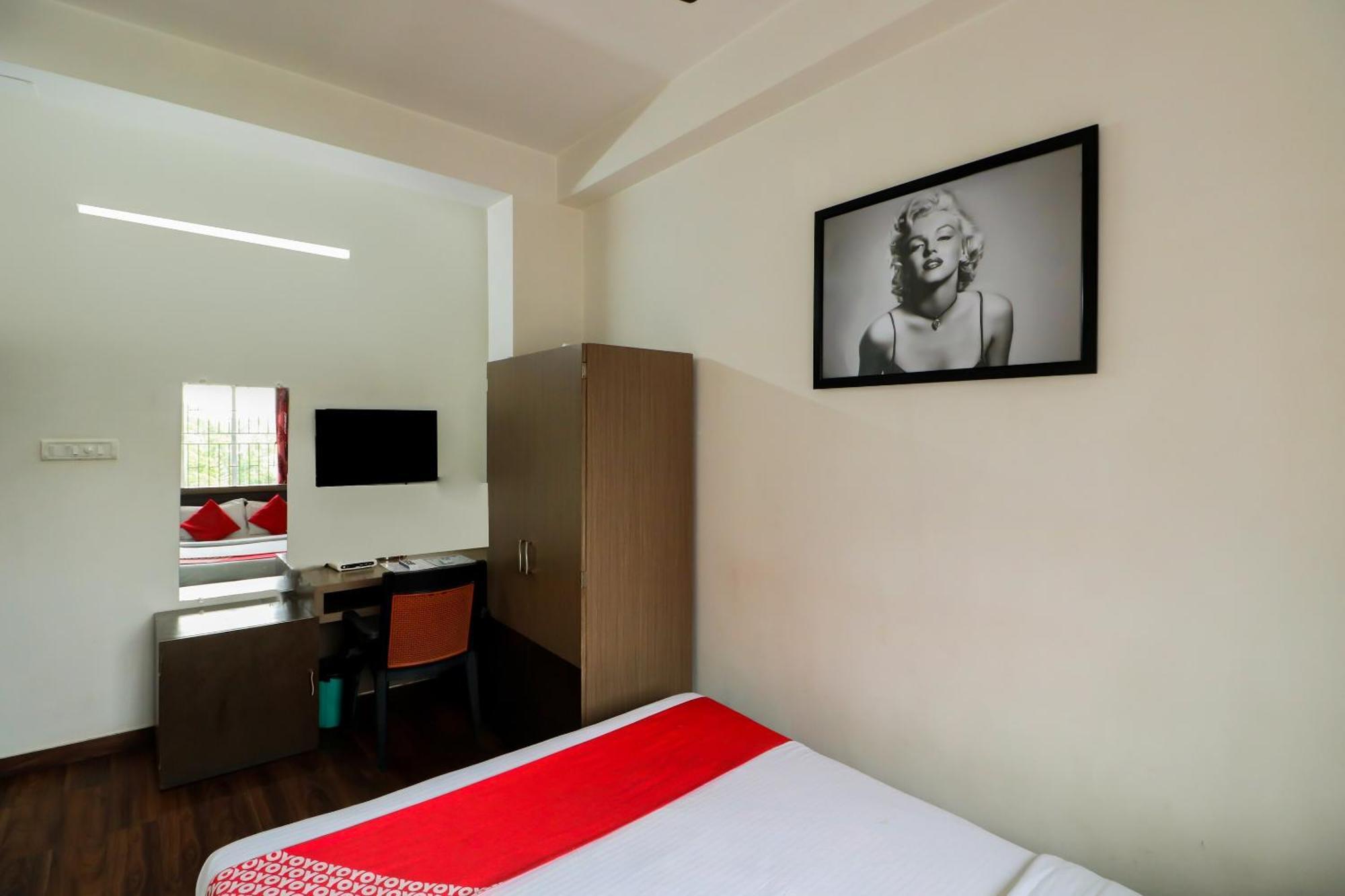 Oyo Flagship 1805 Hotel Star Delight Panchuria Экстерьер фото
