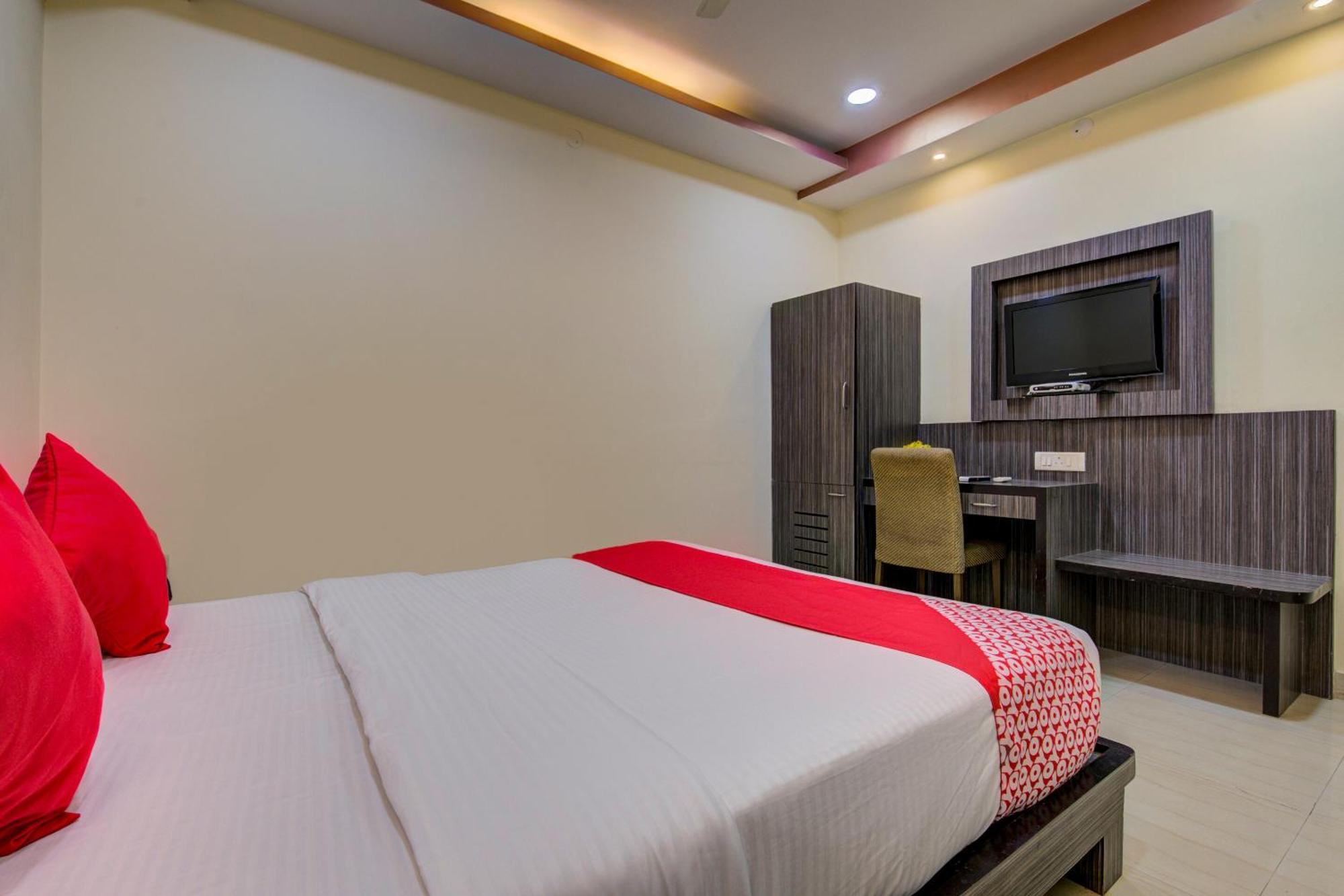 Oyo Flagship 1805 Hotel Star Delight Panchuria Экстерьер фото