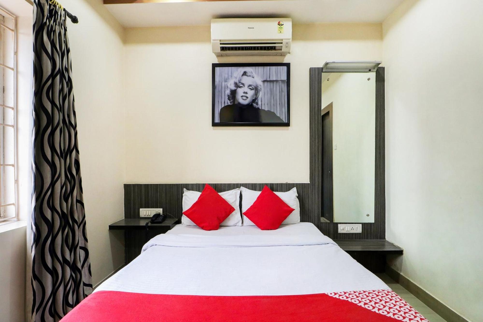 Oyo Flagship 1805 Hotel Star Delight Panchuria Экстерьер фото
