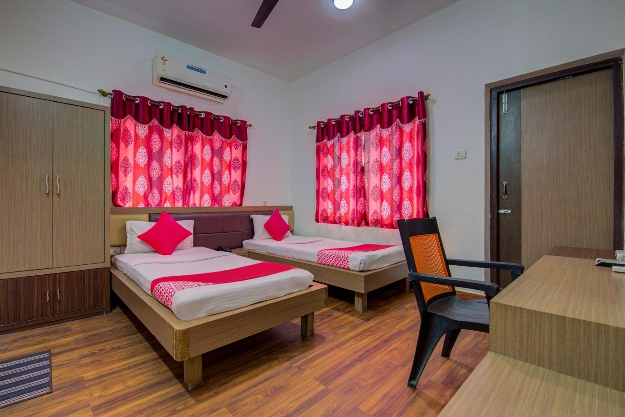 Oyo Flagship 1805 Hotel Star Delight Panchuria Экстерьер фото